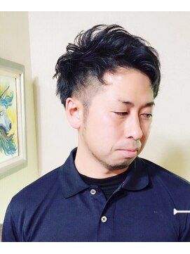 ロイ プラスアティック(roi ＋attic) 谷町6丁目美容室◆異空間美容室roi◇