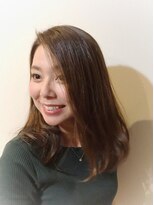 ブルームヘア 大宮(Bloom hair)&nbsp;ニュアンシーなゆる髪で今旬のこなれ感を。大人美人巻き