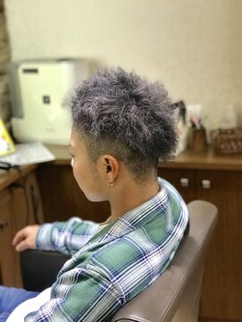 ヘアーモア イースト(Hair More East) ブルーバイオレット！