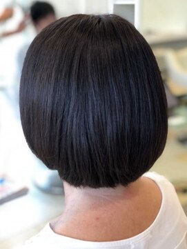 ミーティア バイ クアトロ(Meteor By QUATRO) 【QUATRO戸塚立場】艶☆まるボブ 安田和正