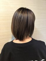 アクセル エルヴェ 城東店(AXCEL E'LEVER)&nbsp;ボブ×ハイライト