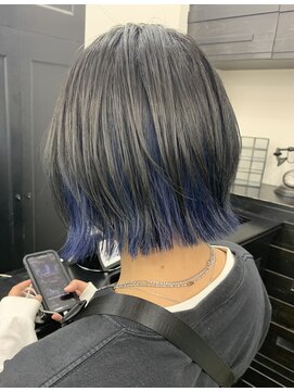 アンリ(Anli) 【Anli】ウルフカット×インナーブルー