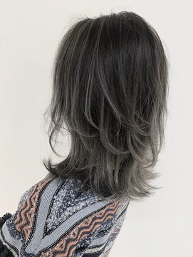 グロウ 赤羽(grow) バレイヤージュ×アディクシーカラー【grow赤羽】