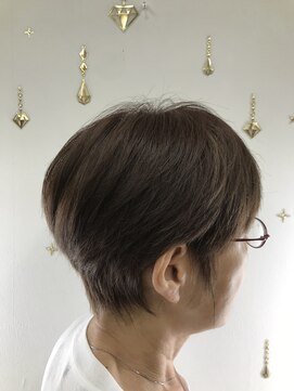 ヘアープレッヒェン HAIR Platzchen 大人クールなショートスタイル