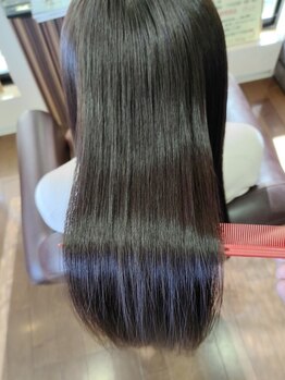 髪質のお悩み解決サロン◎お客様1人1人に合わせた施術で、指通りなめらかな憧れのツヤ美髪へ導きます♪