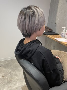 リーアイ(R-ee-i) ハイトーンショートボブ 一宮髪質改善/一宮駅/一宮ショートボブ