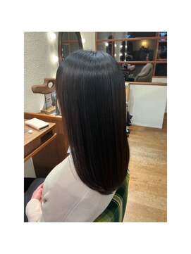 エルサフィロ キタハマ(el zafiro kitahama) 20×30×40代×オージュアケア×髪質改善×頭浸浴×ツヤ髪ロング