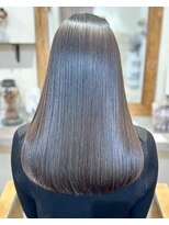 ラウラアンドロー(LAURA&RO)&nbsp;ナチュラルロング髪質改善縮毛矯正/塚口/美髪専門ダメージレス