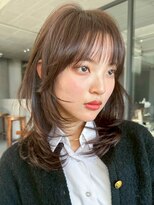 シオン(shion)&nbsp;前髪カットミディアムウルフレイヤー韓国ヘア_F21379
