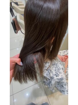 アッシュ 池袋店(Ash) オリーブベージュ