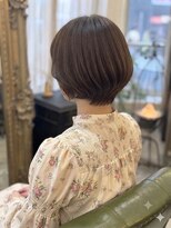 ソレイユ 新宿御苑前 (SOLEIL)&nbsp;頭の形を補正する丸みショート