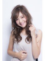 ミエル ヘア 新宿(miel hair)&nbsp;【mielhair新宿】無造作ウェーブで大人かわいいミディアムヘアー