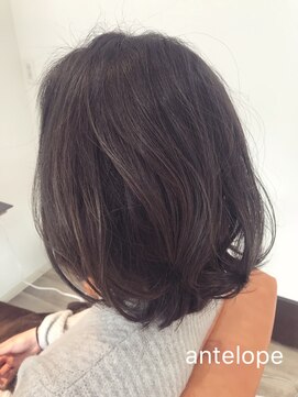 アンティロープ(antelope) バイオレットアッシュ