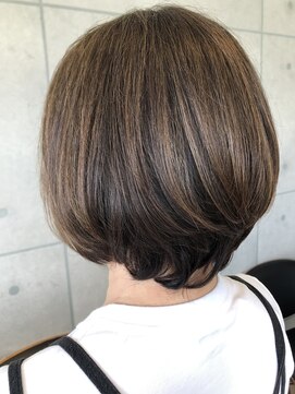 シュエット(Chouette) さりげないハイライトで女性らしい色気を