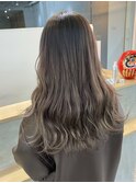 グラデーショングレージュ
