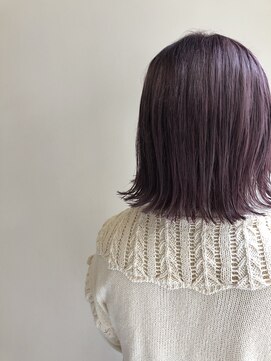 デイリリーバイアメリア 川西店(daylily by Ameria) 切りっぱなしボブ→白井　涼貴