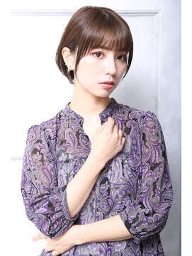 クラッチ ユニ(CLUTCH uni) 大人可愛い２０代３０代４０代小顔ペールベージュ 丸みボブA3