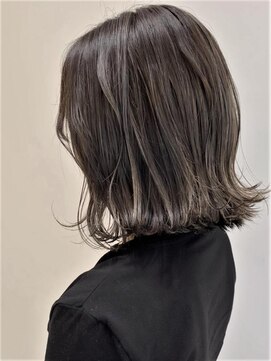 アロー 東松山店(Halo) 外ハネボブ/オリーブグレージュカラー