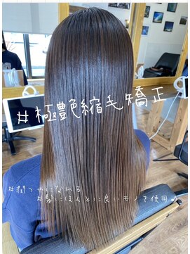 ルッカヘアガーデン バイ ラッシュゴールド(RUCCA HAIR GARDEN by LUSH GOLD) 極艶縮毛矯正