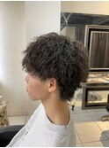 ツイストスパイラルパーマ 刈り上げないマッシュ 波巻きパーマ