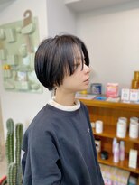 アンドチル 渋谷(AND CHILL)&nbsp;ハンサムショート/センターパート/ボブを目指すスタイル　渋谷