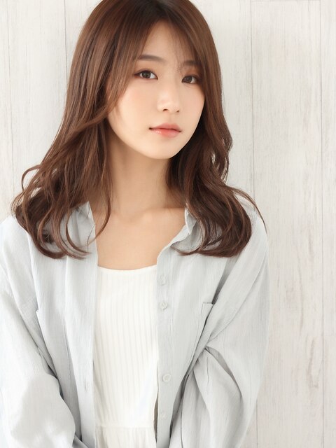 20代30代大人かわいいモカベージュナチュラルロブヘアー美肌