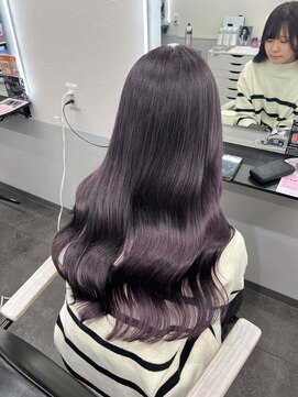 ワンズ ナゴヤ ヴィラ 名古屋栄(ONE's NAGOYA VILA) シアーカラー/カール/セミディ/姫カット