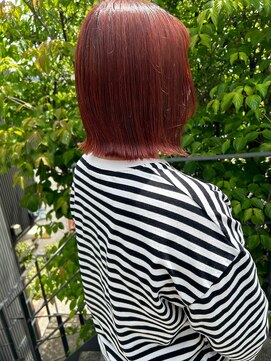 ツイギー 宮西店(TWiGGY) 外ハネボブにビビットなオレンジカラー