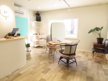 リジーヘアー(Lijy Hair)の写真/【北24条駅徒歩1分】ゆっくりお寛ぎいただけるプライベートsalon*あなたの”なりたい”スタイルを叶える♪