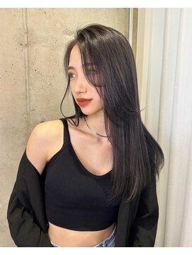 リリー(Lilley) 【稲永麻衣】顔まわり+レイヤーカット+ロングヘア+韓国ヘア