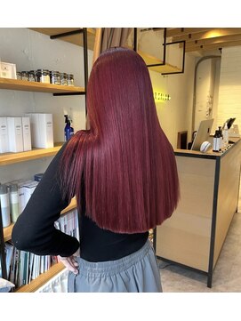 エイト 福岡天神店(EIGHT fukuoka) チェリーレッド