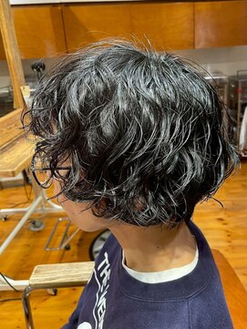 DAMANI 表参道 髪質改善/ヘッドスパ/ハイライト/白髪染め/白髪ぼかし/縮毛矯正 似合わせカット/ミディアムレイヤーカット[表参道駅]