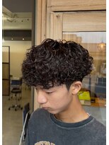 エッジ(EDGE)&nbsp;大分メンズ刈り上げマッシュ波巻きスパイラルパーマスタイル