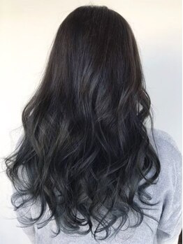 ヘアーズクリエーション ザップ太田店(HAIR'S CREATION)の写真/≪デザインカラー×エクステ≫でオシャレを先取り♪特殊ヘアもOKだからイベントやダンスなどにも◎