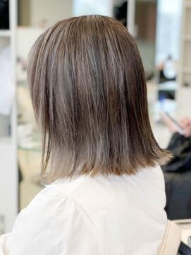 グランシュ 青葉台店(GranCieux) 切りっぱなし外ハネ×ミルクティーベージュ