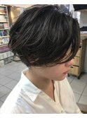 ハンサムショート　くびれショート　オリーブ　YACHI