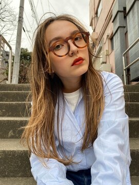 コンムオーベレ(COMMUOVERE) COMMUOVERE STYLE 桃谷