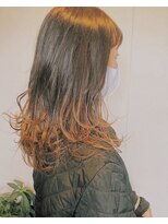 エヌ(n) グラデーションカラー