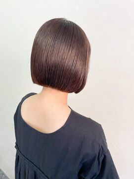 キャンバス バイ ネオリーブ 横浜西口(Canvas by neo.) ミニボブ　ぱっつんボブ　切りっぱなしボブ　フレンチボブ