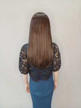 オレロ 国立(olelo) 暗めカラー/グランマッシュ/デザインカラー/フェザーパーマ/国立