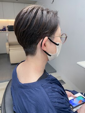 エウペ 渋谷(WEUPE) 斜めバング/グレージュカラー/デザインカラー/シルキーベージュ