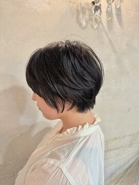 エイミーバイアフロート(amie  by afloat) 丸みショート