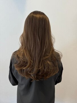 リム(Limb) ロングレイヤー　ミルクティーベージュ