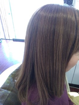 【津山】ワンランク上の白髪染め・白髪ぼかしは《kyara》で＊ダメージを最小限に抑えて艶感溢れるカラ―に