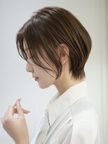 表参道大人ショートボブ顔周りレイヤーカットくびれショート40代
