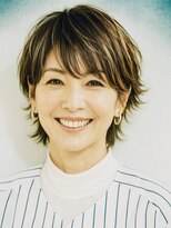 ノラキチジョウジ(NORA KICHIJOJI)&nbsp;耳かけショートカットハイライトカラーショートウルフ白髪染め