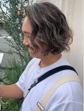 リヴゴーシュ(rive gauche) 【12.メンズカット】ニュアンスパーマ・ツイストパーマも人気