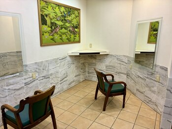 エストレーラ(estrela)の写真/【お客様との距離感を大切に】髪のお悩みに寄り添う丁寧カウンセリングで、理想のスタイルをご提案◎