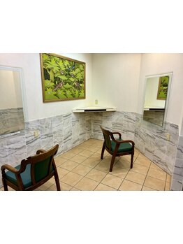 【お客様との距離感を大切に】髪のお悩みに寄り添う丁寧カウンセリングで、理想のスタイルをご提案◎