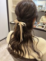 アナザーワールドココン(ANOTHER WORLD cocon)&nbsp;波巻きハーフアップヘアセット